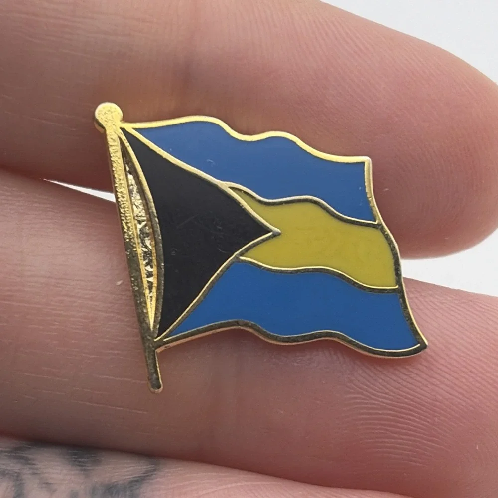 Bahamas Island Country Flag Lapel Hat Pin
